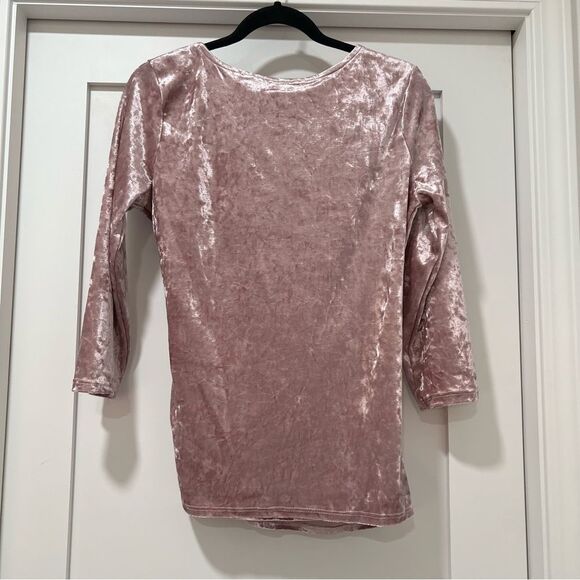 Inner Beauty Pink Velvet Wrap Top | Size Medium - Picture 5 of 5